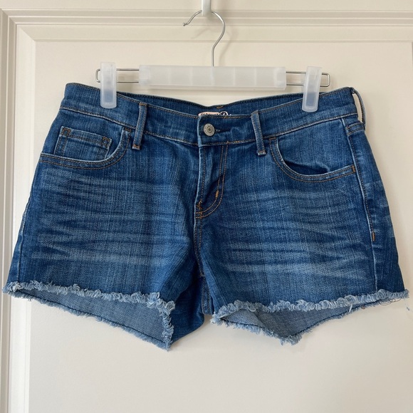 Old Navy Blue Jean Shorts with Frayed Hem - Picture 1 of 5